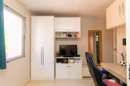 Casa de condomínio à venda com 163m², 3 quartos e 3 vagas Casa de condomínio à venda com 163m², 3 quartos e 3 vagasQuarto