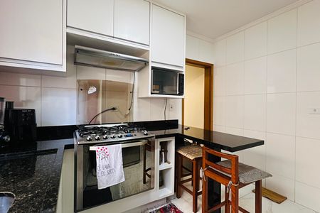 Casa à venda com 96m², 3 quartos e 4 vagas Casa à venda com 96m², 3 quartos e 4 vagasCozinha