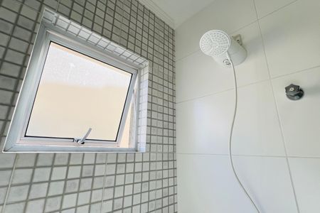 Casa à venda com 96m², 3 quartos e 4 vagas Casa à venda com 96m², 3 quartos e 4 vagasBanheiro