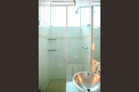 Casa à venda com 290m², 4 quartos e 3 vagas Casa à venda com 290m², 4 quartos e 3 vagasBanheiro da Suite 2