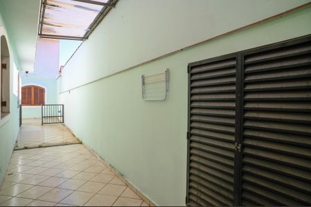 Casa à venda com 290m², 4 quartos e 3 vagas Casa à venda com 290m², 4 quartos e 3 vagasQuintal