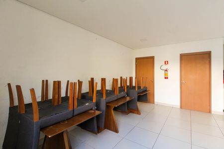Apartamento para alugar com 52m², 2 quartos e 1 vaga Apartamento para alugar com 52m², 2 quartos e 1 vagaÁrea comum - Salão de festas
