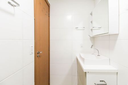Apartamento para alugar com 52m², 2 quartos e 1 vaga Apartamento para alugar com 52m², 2 quartos e 1 vagaBanheiro