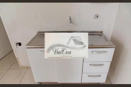 Casa à venda com 65m², 2 quartos e sem vaga