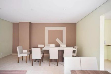 Apartamento para alugar com 40m², 2 quartos e 1 vaga Apartamento para alugar com 40m², 2 quartos e 1 vagaÁrea comum - Salão de festas