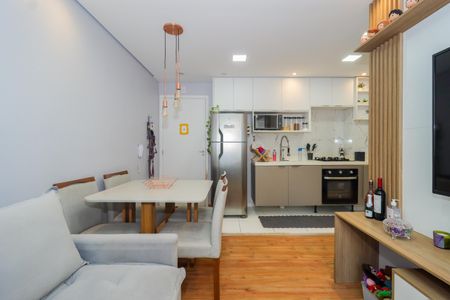 Apartamento para alugar com 40m², 2 quartos e 1 vaga Apartamento para alugar com 40m², 2 quartos e 1 vagaSala