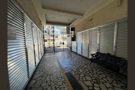 Apartamento à venda com 68m², 3 quartos e sem vagaÁrea comum