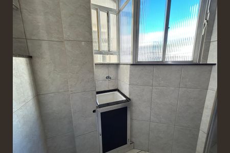 Apartamento à venda com 68m², 3 quartos e sem vagaÁrea de Serviço