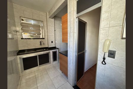 Apartamento à venda com 68m², 3 quartos e sem vagaÁrea de Serviço