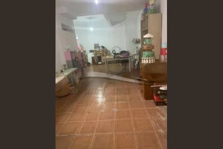 Casa à venda com 2 quartos, 120m² em Cambuci, São Paulo