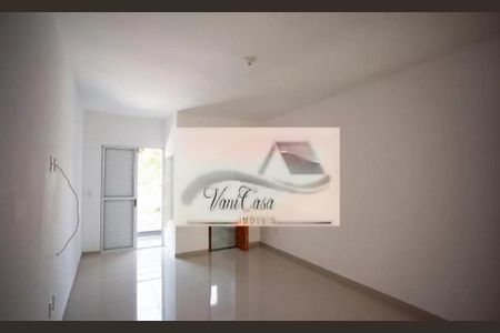 Casa à venda com 3 quartos, 119m² em Jardim Maria Estela, São Paulo