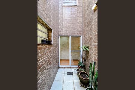 Casa à venda com 100m², 2 quartos e 1 vagaVaranda