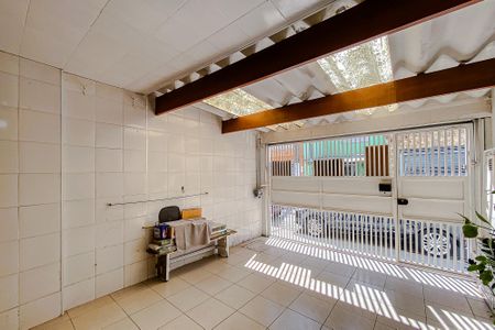 Casa à venda com 100m², 2 quartos e 1 vagaGaragem