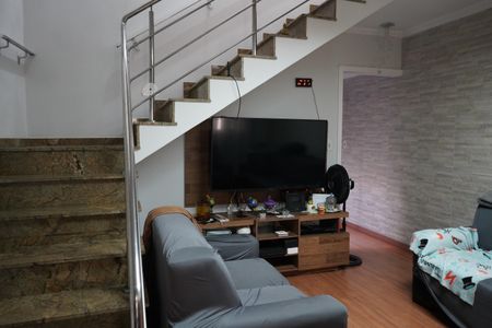 Casa à venda com 100m², 2 quartos e 1 vagaSala