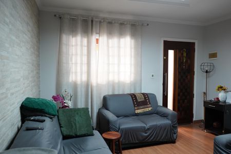 Casa à venda com 100m², 2 quartos e 1 vagaSala