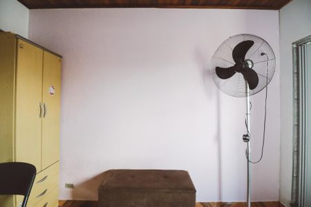 Casa à venda com 202m², 4 quartos e 2 vagas Casa à venda com 202m², 4 quartos e 2 vagasQuarto Suíte