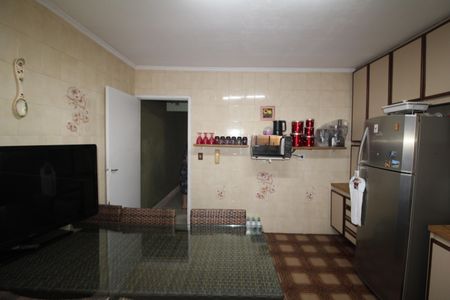 Casa à venda com 202m², 4 quartos e 2 vagasCozinha