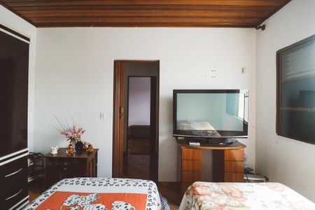 Casa à venda com 202m², 4 quartos e 2 vagas Casa à venda com 202m², 4 quartos e 2 vagasQuarto 3