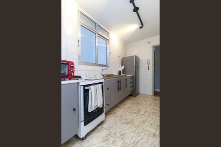 Apartamento à venda com 85m², 2 quartos e sem vagaCozinha