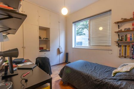 Apartamento à venda com 140m², 4 quartos e 3 vagas Apartamento à venda com 140m², 4 quartos e 3 vagasQuarto 2