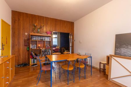 Apartamento à venda com 140m², 4 quartos e 3 vagas Apartamento à venda com 140m², 4 quartos e 3 vagasSala