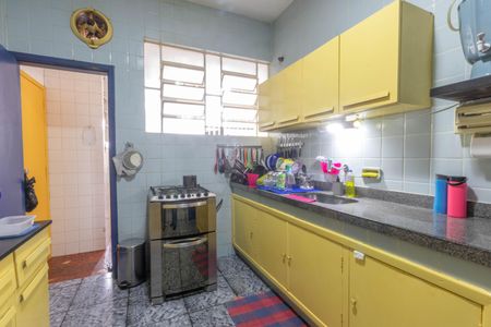 Apartamento à venda com 140m², 4 quartos e 3 vagas Apartamento à venda com 140m², 4 quartos e 3 vagasCozinha