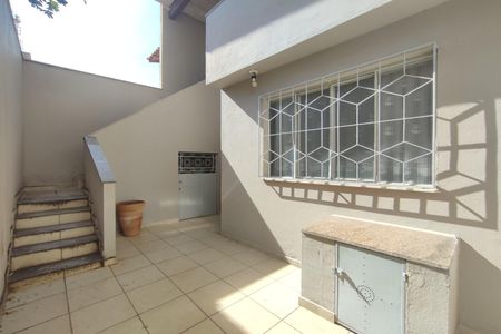 Casa de condomínio à venda com 243m², 4 quartos e 3 vagasÁrea comum