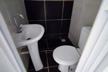 Casa para alugar com 200m², 2 quartos e sem vaga Casa para alugar com 200m², 2 quartos e sem vagaBanheiro do Quarto 2