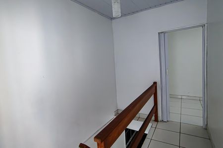 Casa para alugar com 200m², 2 quartos e sem vaga Casa para alugar com 200m², 2 quartos e sem vagaCorredor