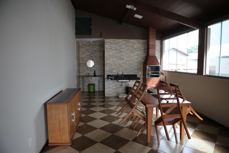 Casa à venda com 176m², 3 quartos e 2 vagasArea comum