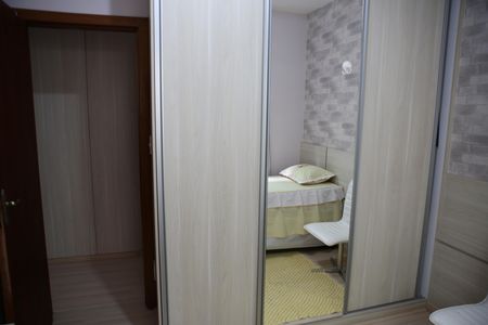 Casa à venda com 176m², 3 quartos e 2 vagasQuarto 2