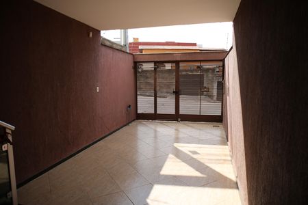 Casa à venda com 176m², 3 quartos e 2 vagasArea comum