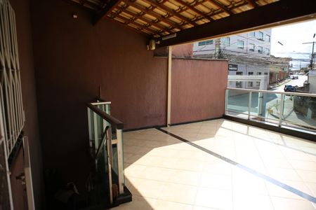 Casa à venda com 176m², 3 quartos e 2 vagasArea comum