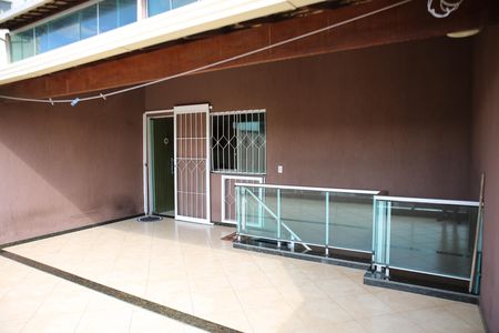 Casa à venda com 176m², 3 quartos e 2 vagasArea comum
