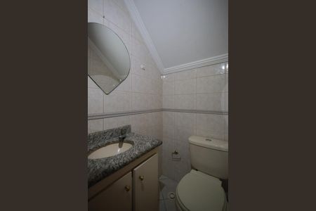 Casa para alugar com 220m², 3 quartos e 2 vagas Casa para alugar com 220m², 3 quartos e 2 vagasLavabo