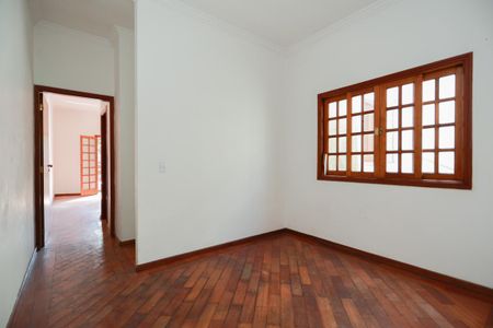 Casa para alugar com 220m², 3 quartos e 2 vagas Casa para alugar com 220m², 3 quartos e 2 vagasSala 2