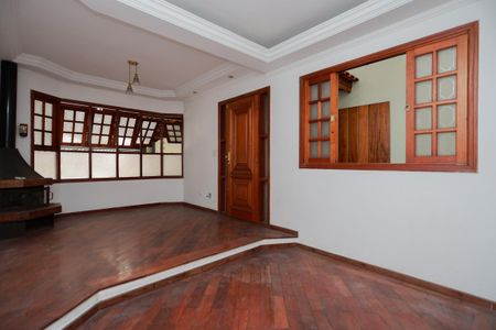 Casa para alugar com 220m², 3 quartos e 2 vagas Casa para alugar com 220m², 3 quartos e 2 vagasSala 1