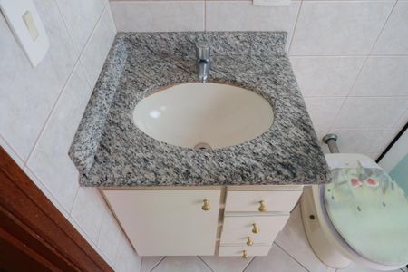 Casa para alugar com 220m², 3 quartos e 2 vagas Casa para alugar com 220m², 3 quartos e 2 vagasBanheiro da Suíte 2