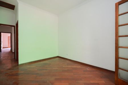 Casa para alugar com 220m², 3 quartos e 2 vagas Casa para alugar com 220m², 3 quartos e 2 vagasSuíte 2