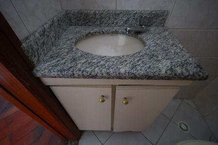 Casa para alugar com 220m², 3 quartos e 2 vagas Casa para alugar com 220m², 3 quartos e 2 vagasLavabo