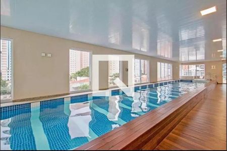 Apartamento para alugar com 92m², 2 quartos e 2 vagas Apartamento para alugar com 92m², 2 quartos e 2 vagasÁrea comum - Piscina