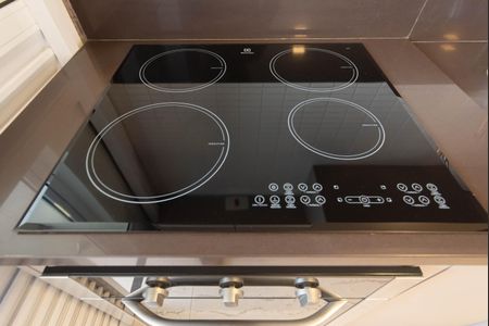 Apartamento para alugar com 92m², 2 quartos e 2 vagasCozinha