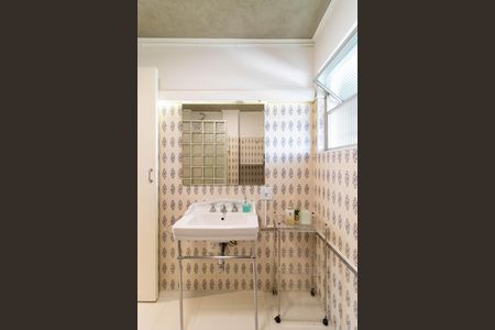 Apartamento à venda com 86m², 2 quartos e 1 vaga Apartamento à venda com 86m², 2 quartos e 1 vagaBanheiro