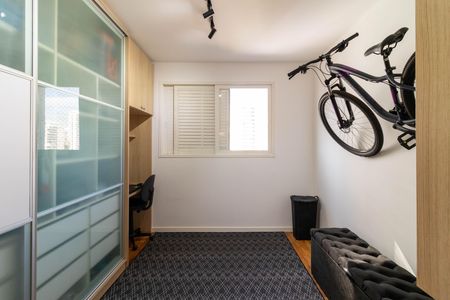 Apartamento à venda com 86m², 2 quartos e 1 vaga Apartamento à venda com 86m², 2 quartos e 1 vagaQuarto