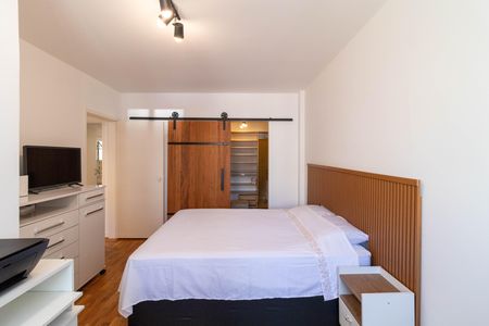 Apartamento à venda com 86m², 2 quartos e 1 vaga Apartamento à venda com 86m², 2 quartos e 1 vagaSuíte