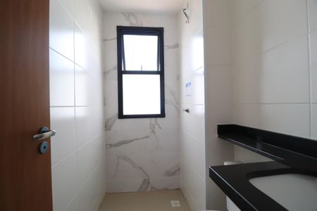 Apartamento para alugar com 56m², 2 quartos e 1 vagaBanheiro do Quarto 2