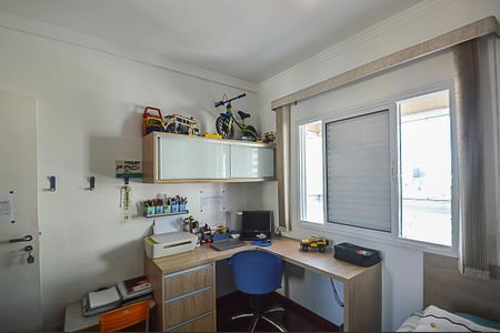 Apartamento à venda com 91m², 3 quartos e 2 vagasQuarto 2