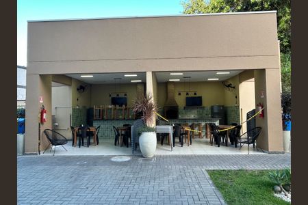 Apartamento para alugar com 43m², 2 quartos e sem vagaÁrea comum - Churrasqueira