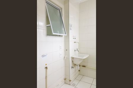 Apartamento à venda com 44m², 2 quartos e 1 vaga Apartamento à venda com 44m², 2 quartos e 1 vagaÁrea de Serviço