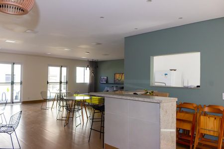 Apartamento à venda com 44m², 2 quartos e 1 vaga Apartamento à venda com 44m², 2 quartos e 1 vagaÁrea comum - Salão de festas